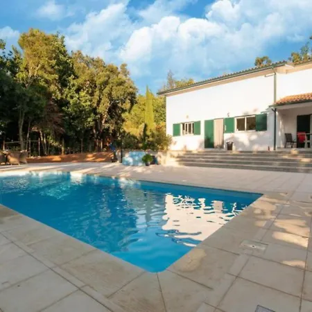 Casa Toupeira Apartment *