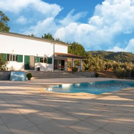 Casa Toupeira Apartment *