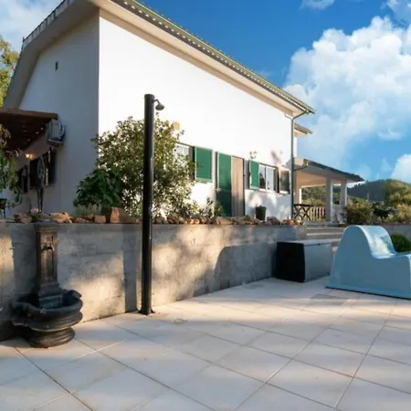 Casa Toupeira Folques